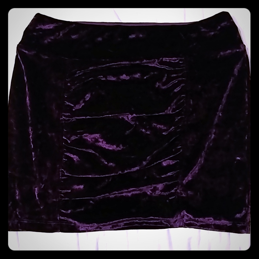 Candies Size Large Purple Velvet Mini Skirt